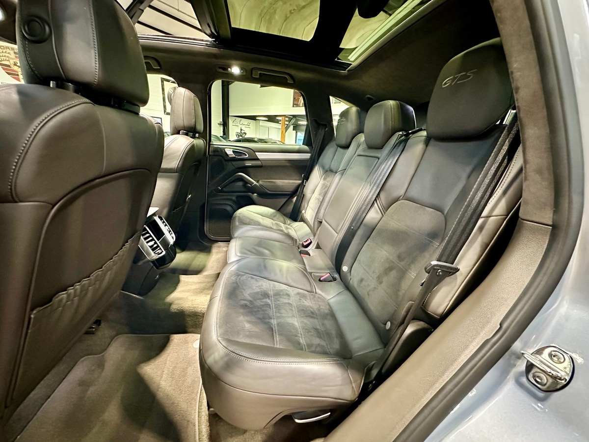 Porsche Cayenne II (2) GTS 3.6 440 Tiptronic 8 Français i