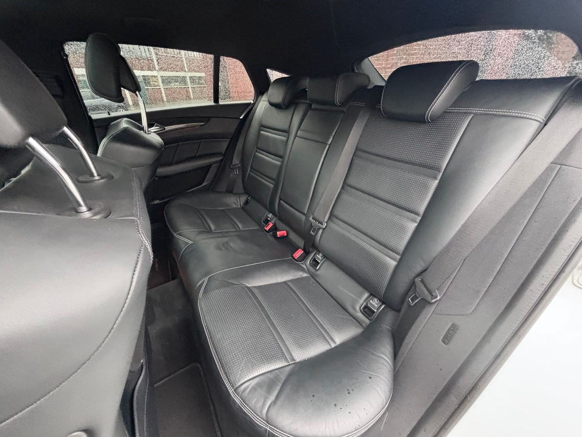 Mercedes-Benz CLS Shooting Brake 63 S AMG 585 - 4 MATIC - Garantie