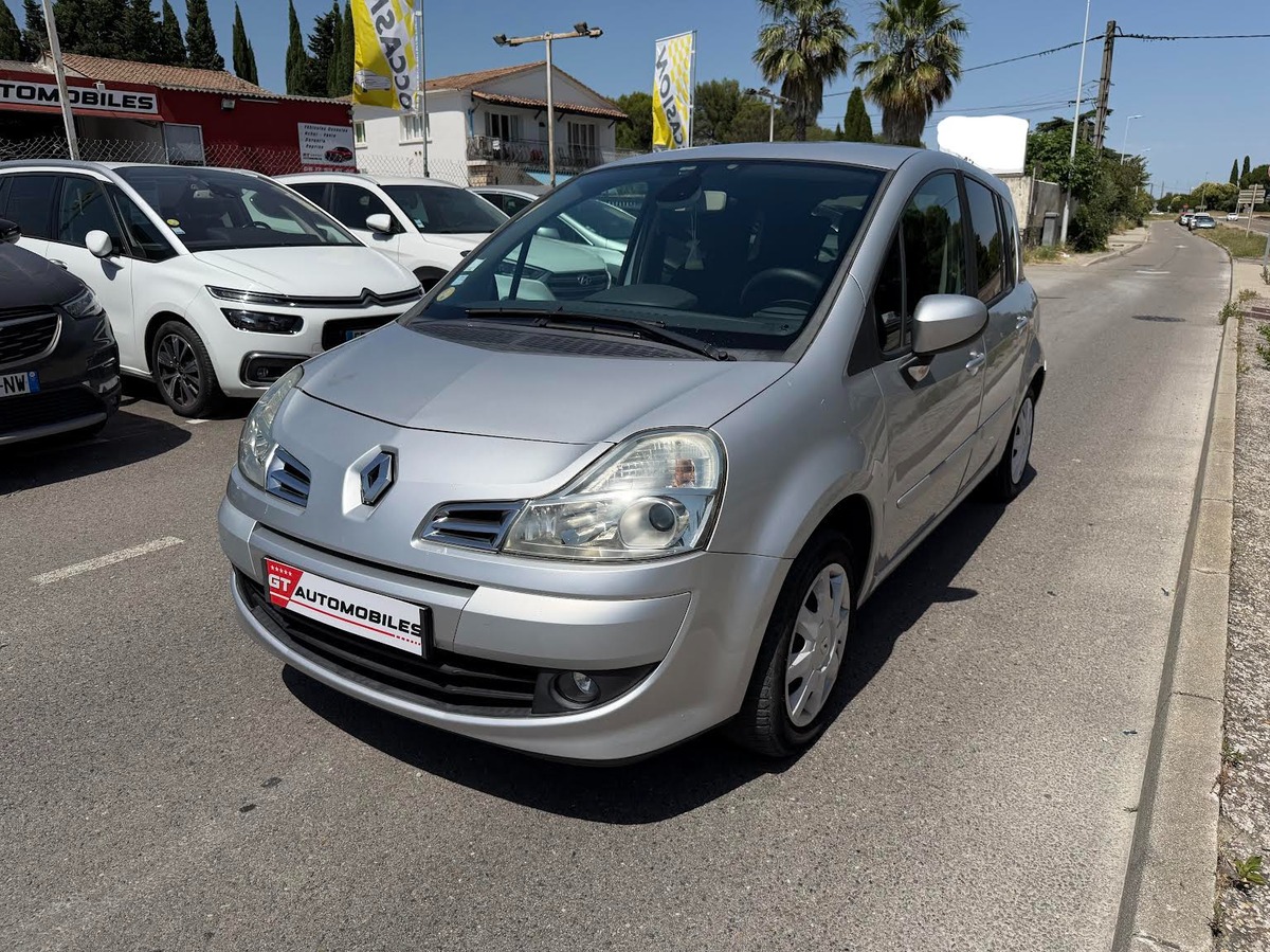 RENAULT Grand Modus
