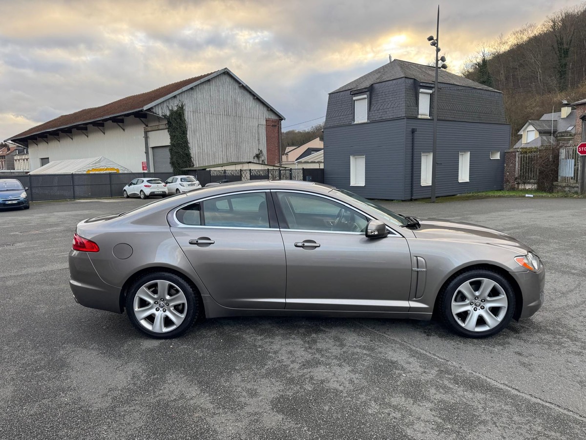 Jaguar XF 3.0 V6 Premium Luxury - Révisé - Garantie