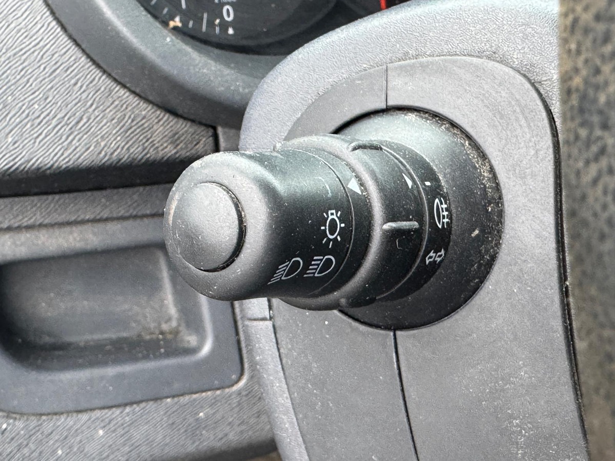 RENAULT Kangoo 1.5 DCI 75ch BVM