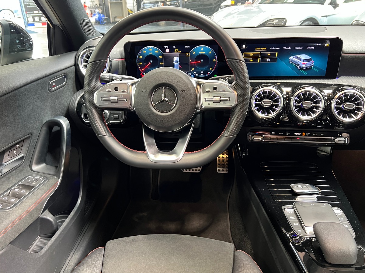 Mercedes-Benz Classe A 220D AMG LINE 190CV TO / 19900KM FR V