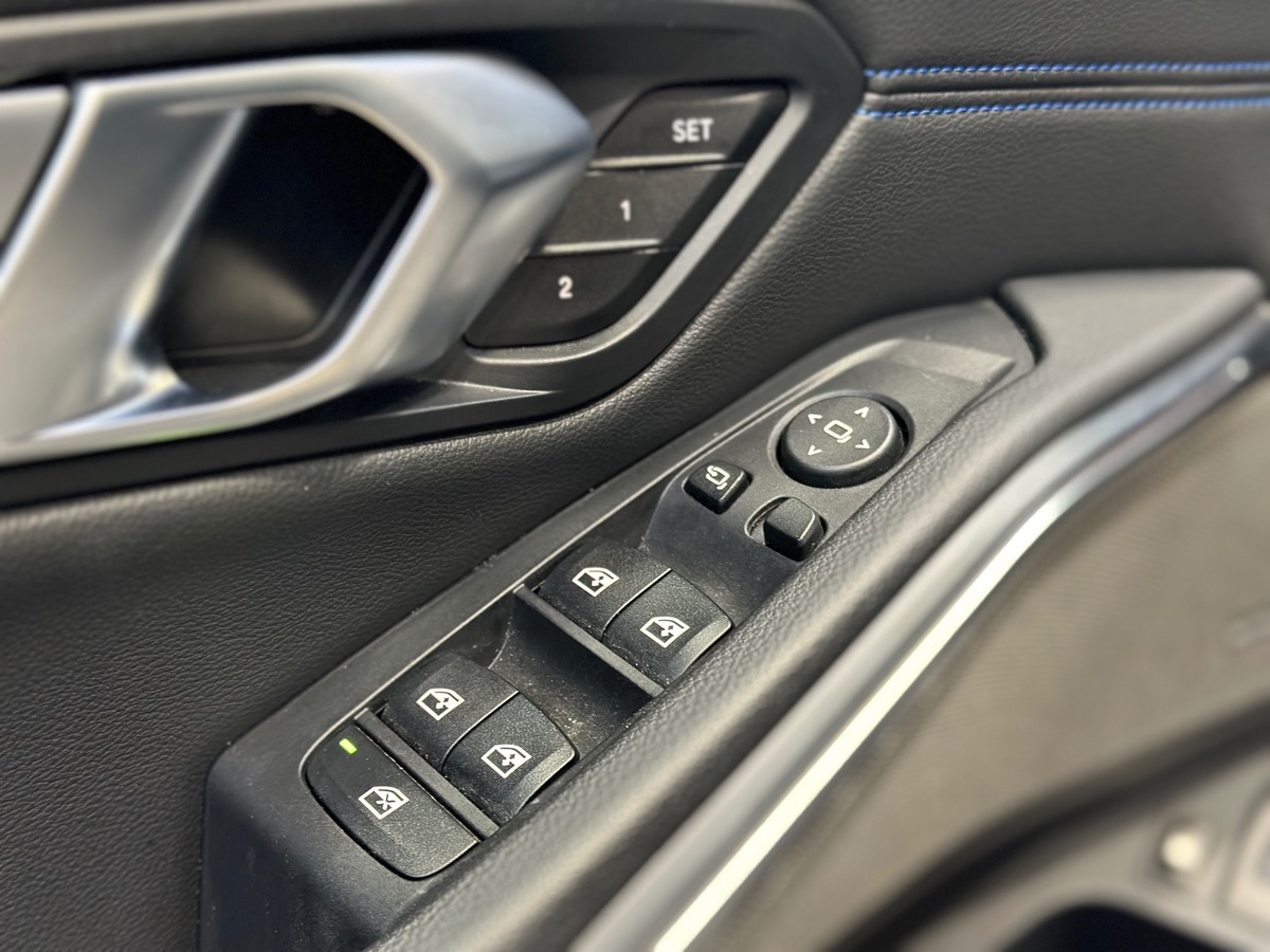Bmw Série 3 Touring 330e M SPORT 292 cv - 1ère Main Française - Toit ouvrant - Hifi Harman Kardon