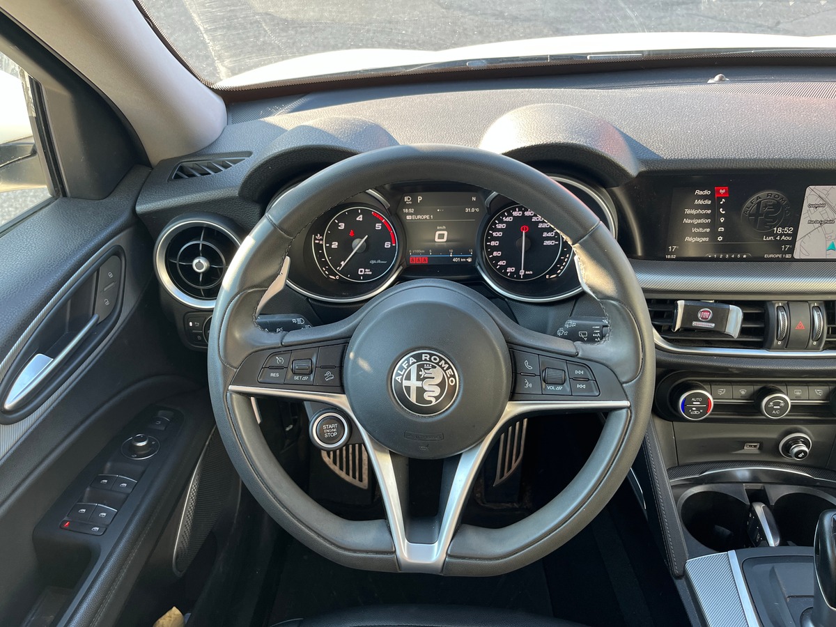 Alfa Romeo Stelvio 2.2 210CH Q4 SPORT EDITION, AT8, HAYON ELEC, CAMERA, MAINTIEN DANS LA VOIE