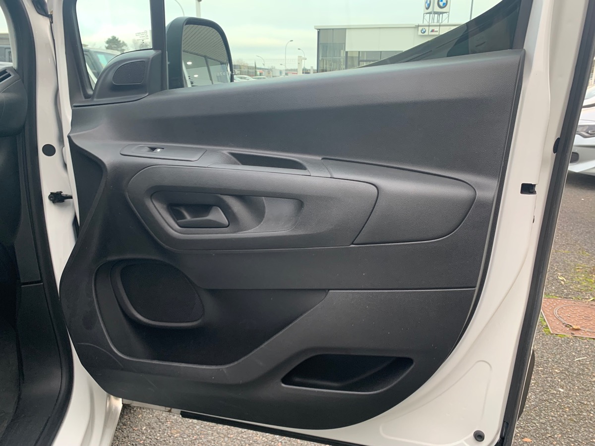 Peugeot Partner 102 ch | TVA Récupérable | GPS | Caméra de recul | Régulateur de vitesse