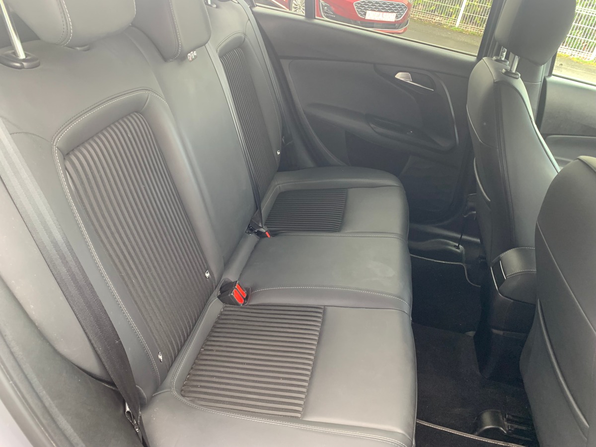 Fiat Tipo 120 ch | Ballon Or | Apple car play | Régulateur vitesse adaptatif | Siéges chauffants