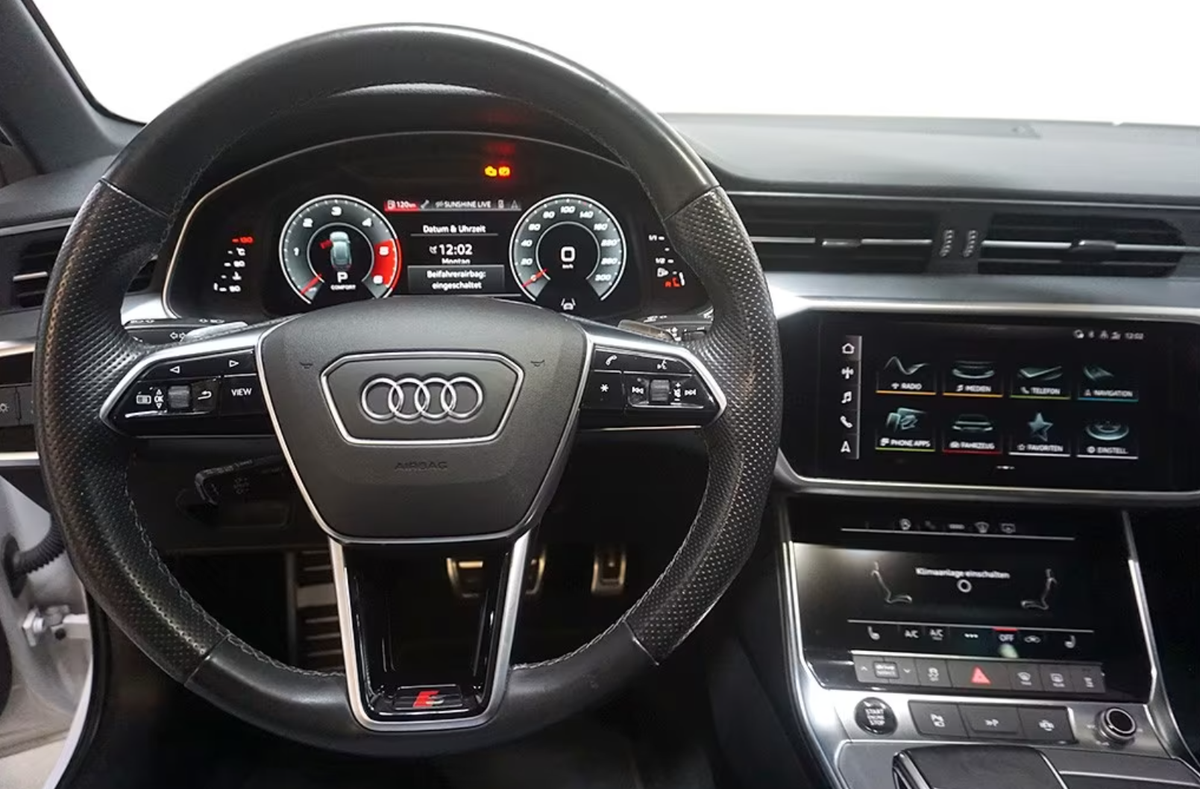 Audi A6 Avant V 40 TDI 204ch S line quattro S tronic 7/Bang&Olufsen/Toit ouvrant/Attelage/Caméra
