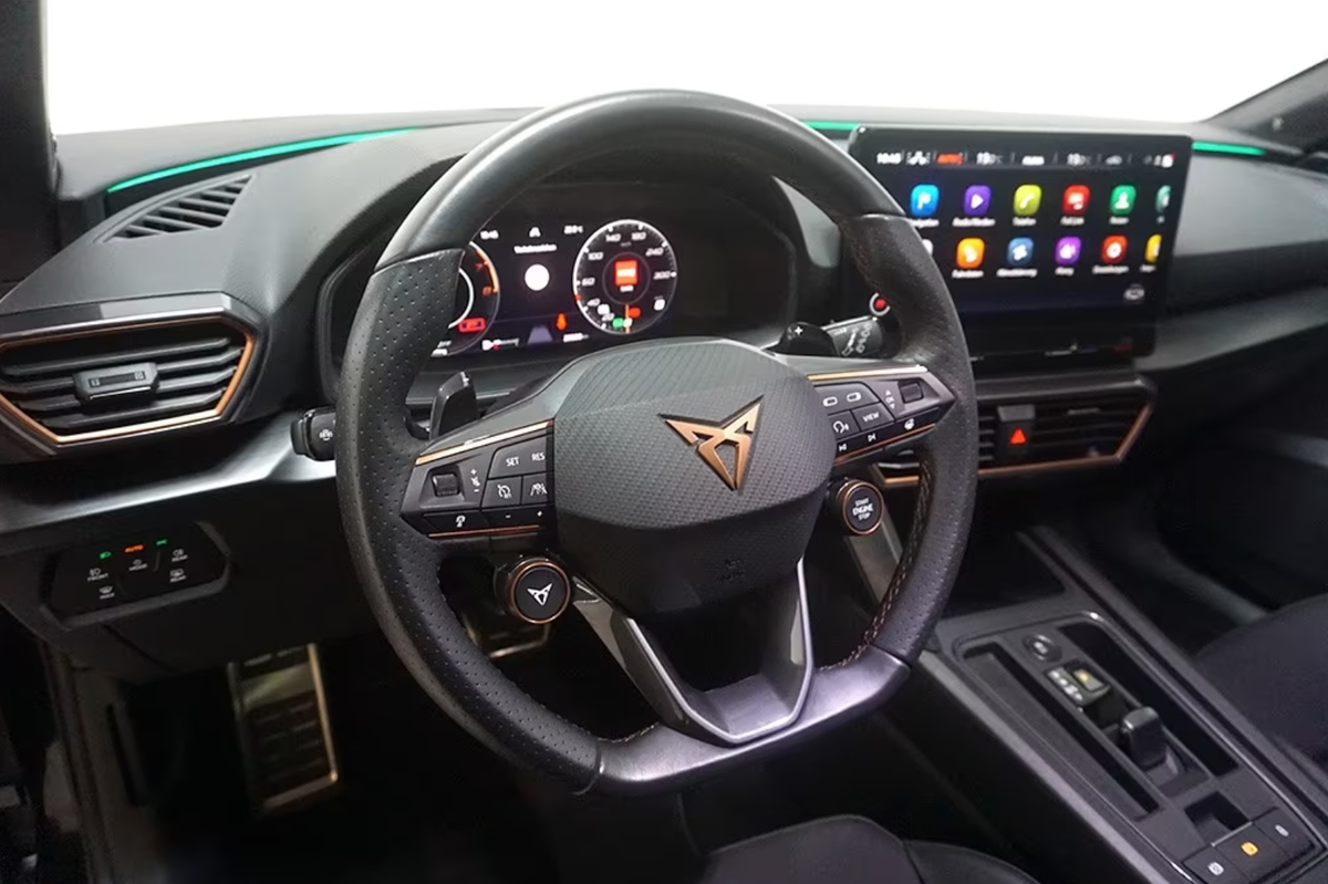 Cupra Leon ST 2.0 TSI 310ch VZ DSG7 4D/Toit ouvrant/Attelage/Caméra/Beats