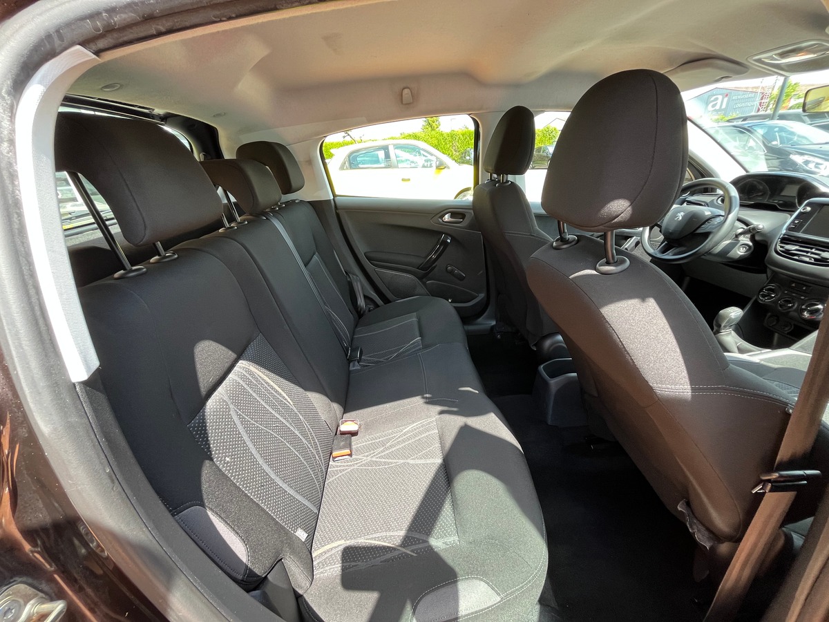 Peugeot 208 5 Portes 1.2 VTi 82 CH ACTIVE