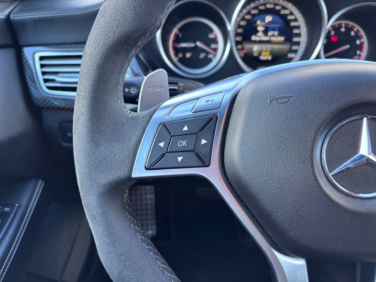 Mercedes-Benz CLS Shooting Brake 63 S AMG 585 - 4 MATIC - Garantie