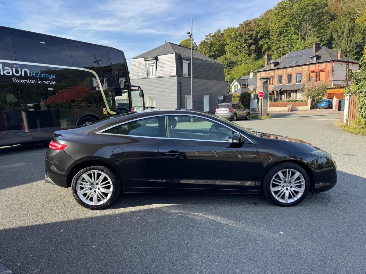 RENAULT Laguna Coupé 2.0 dCi 178 GT- Moteur à chaine- Garantie