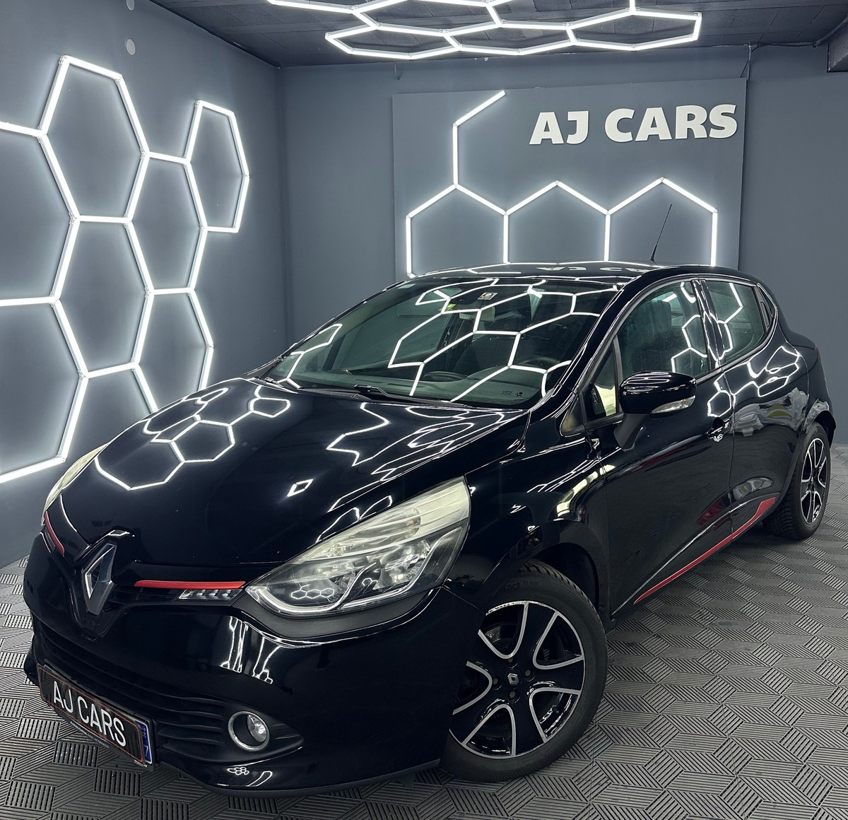 RENAULT Clio IV