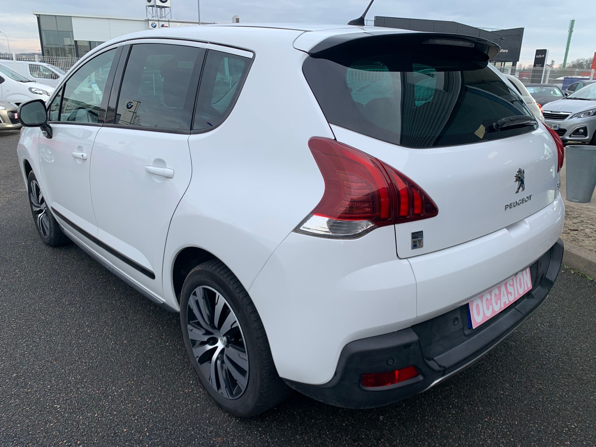 Peugeot 3008 200 ch | 2.0 e-HDi HYbrid4 Pack ETG6 + Electric | GPS | Bluetooth | Régulateur vitesse