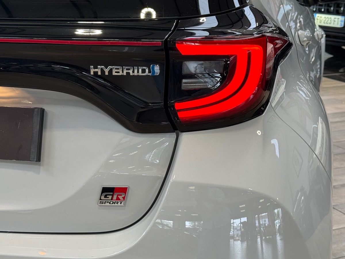 Toyota Yaris 1.5 VVTI 116CV GR SPORT JBL/ HUD 1ERE MAIN b