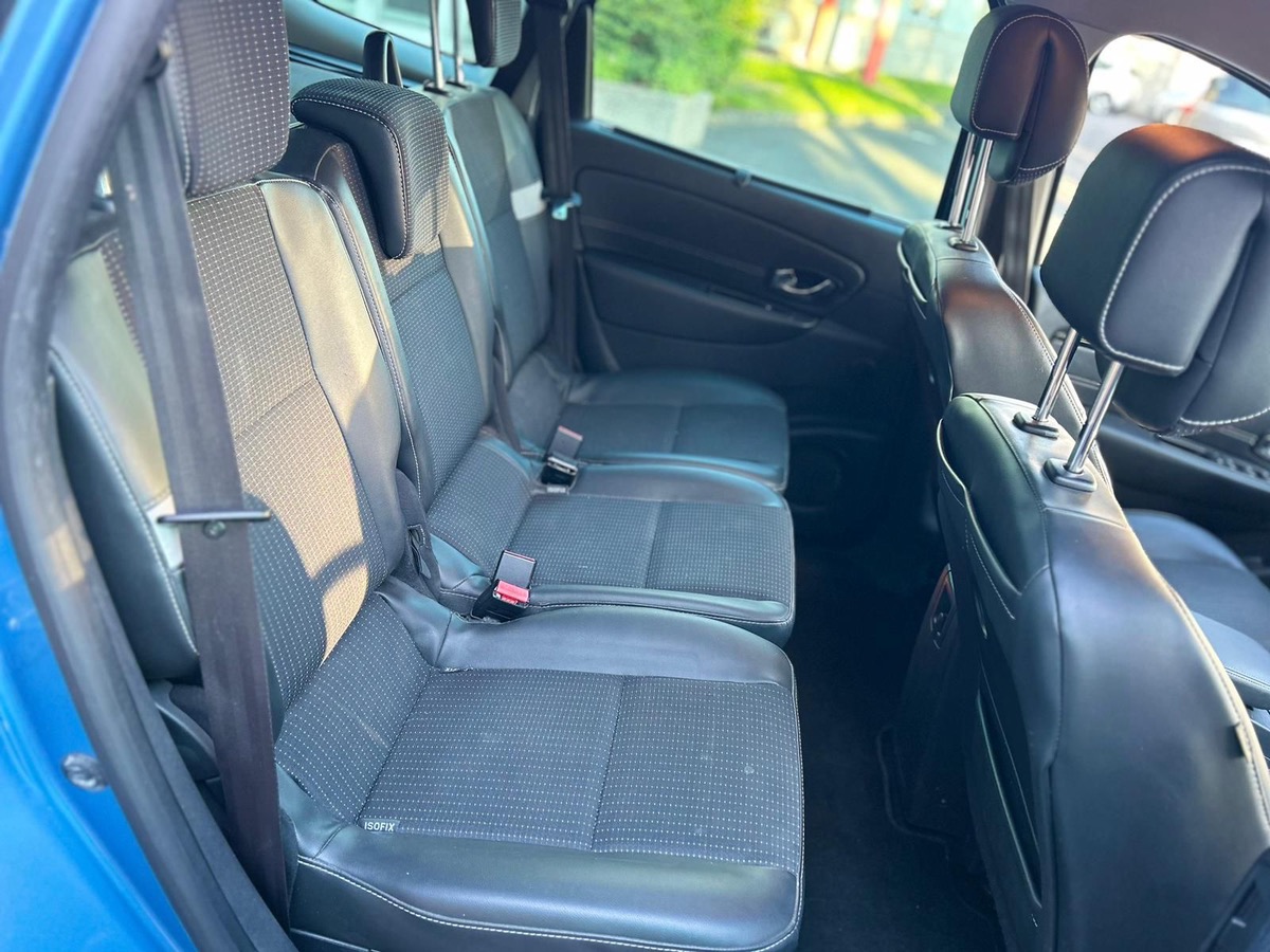 RENAULT Grand Scenic 1.6 DCI 130 CV dynamiques 4XCBLeus