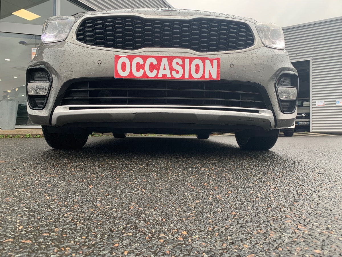 Kia Carens 141 ch | PREMIUM | 7 Places | Phase 2 | Attelage| Toit ouvrant | Caméra de recul | Jantes