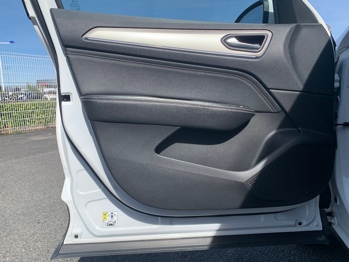 RENAULT Arkana 145 ch | Hybride essence | Intens | Caméra de recul | Attelage | Régulateur vitesse