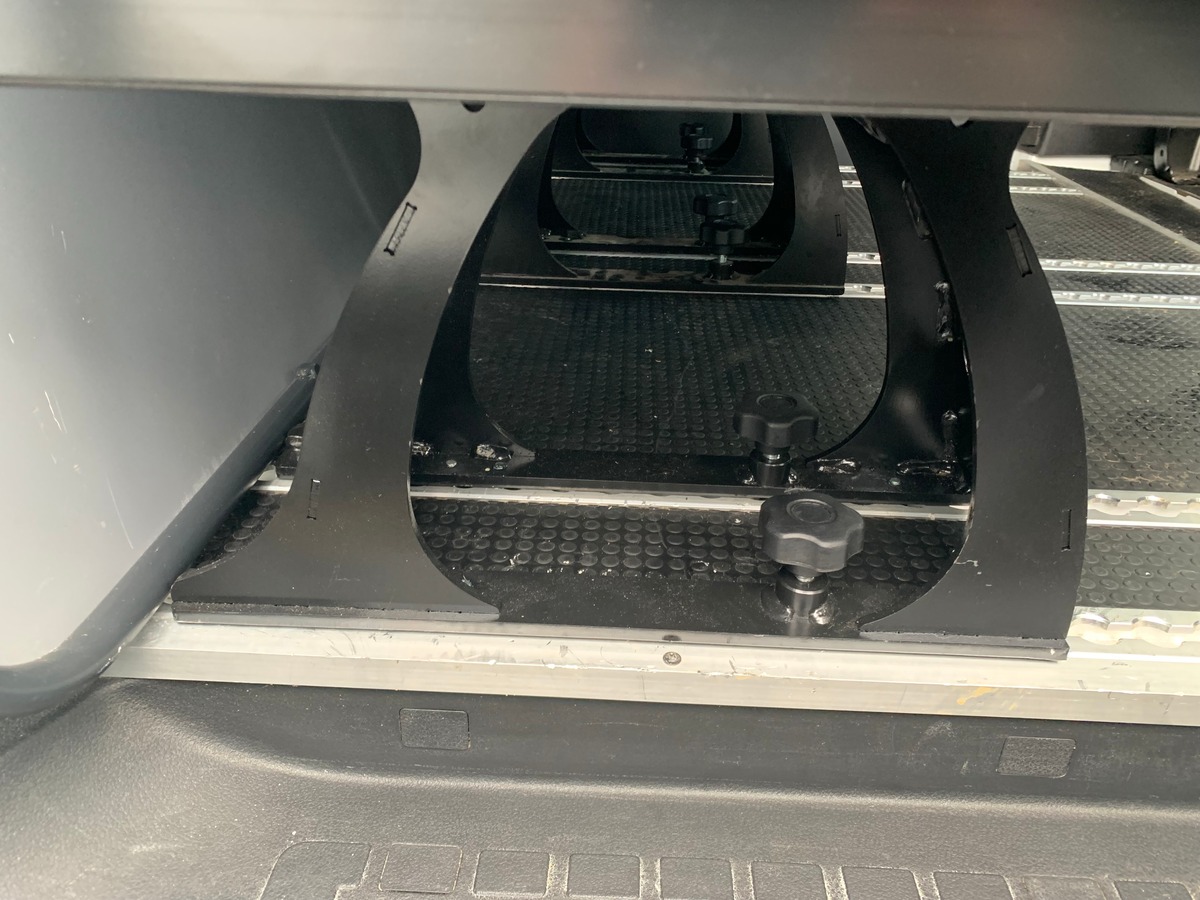 Peugeot Expert 120 ch | URBAN | EAT8 | 5 Places | Attelage | Régulateur de vitesse | Bluetooth