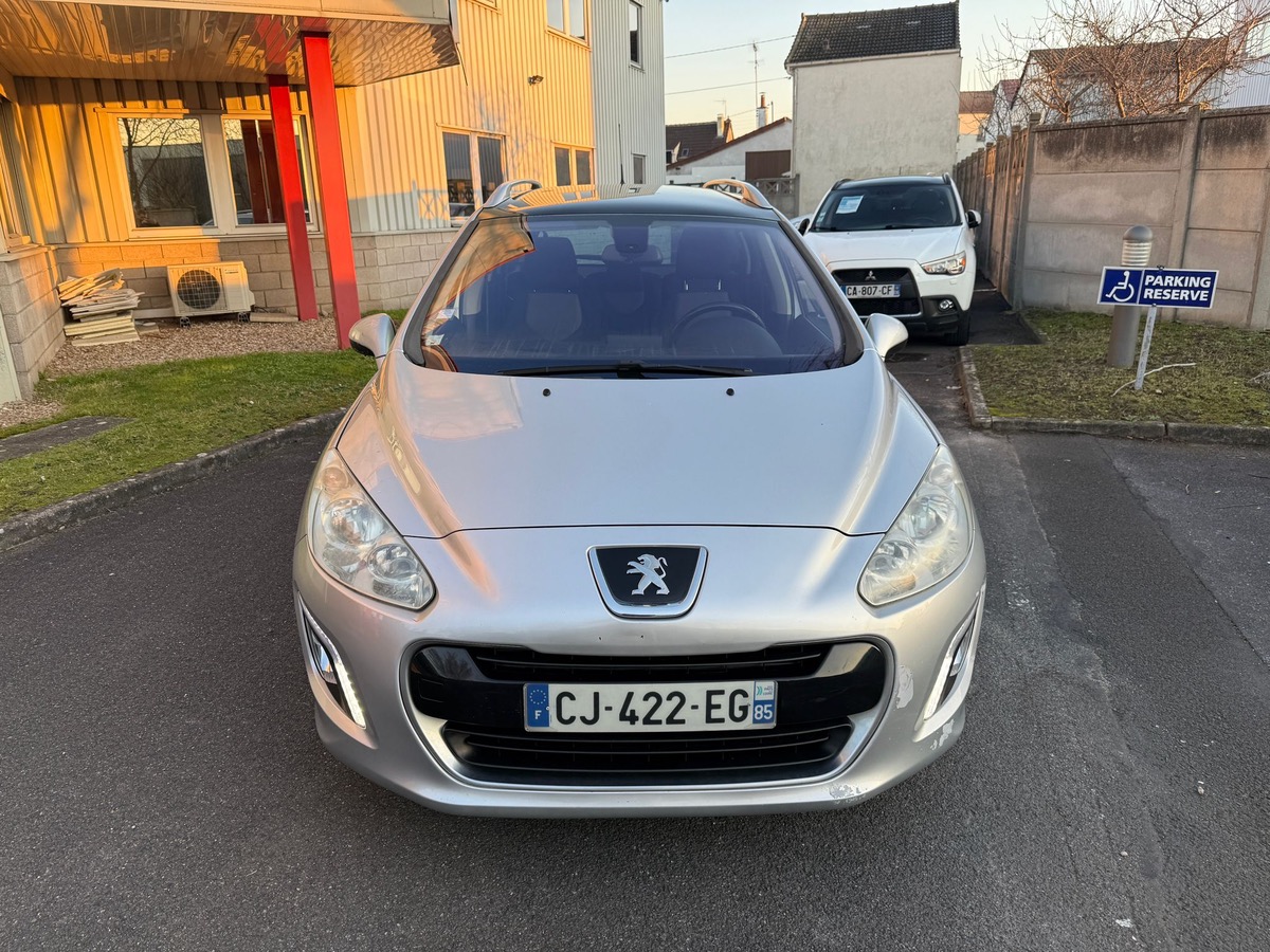 Peugeot 308 SW 1.6 e-HDI 115 CV active 7 places  crit2