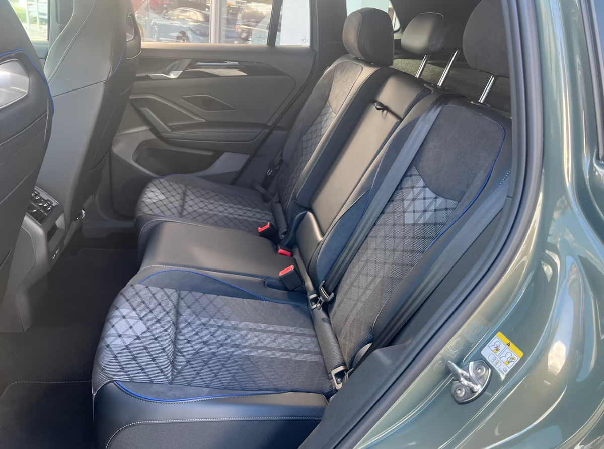 Volkswagen Tiguan III 1.5 eHybrid 204ch R-Line DSG6