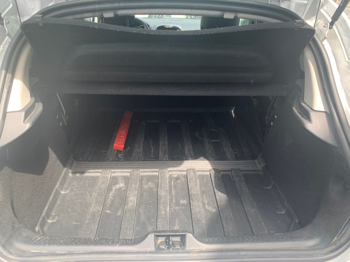 RENAULT Clio IV 75 ch | Air Medianav | 2 Places | Régulateur de vitesse | Climatisation | Bluetooth