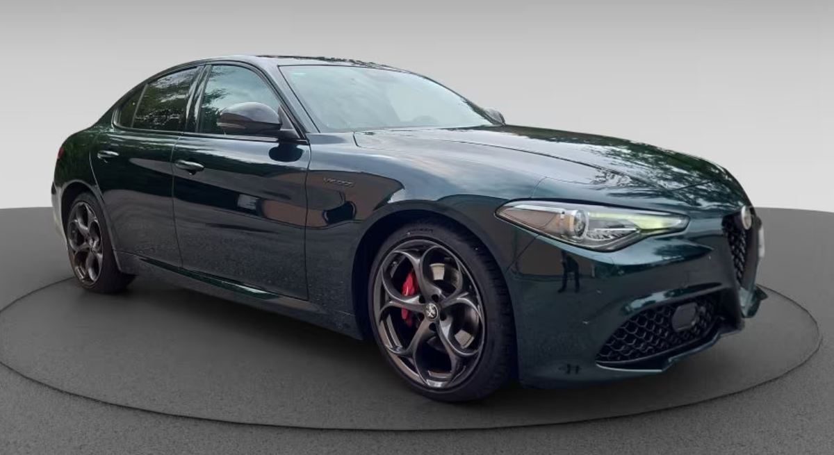 Alfa Romeo Giulia 2.0 TB 280ch Veloce Q4 AT8 Vert Visconti Toit ouvrant Harman-Kardon