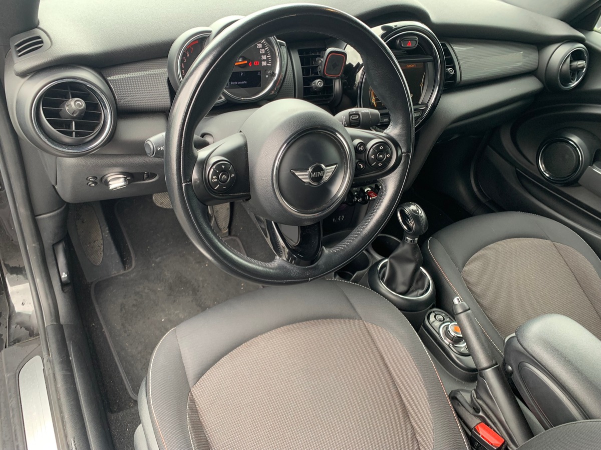 Mini Minicooper 136 chevaux | Chili | Pack Connected Navigation | Volant Sport gainé cuir MINI Yours
