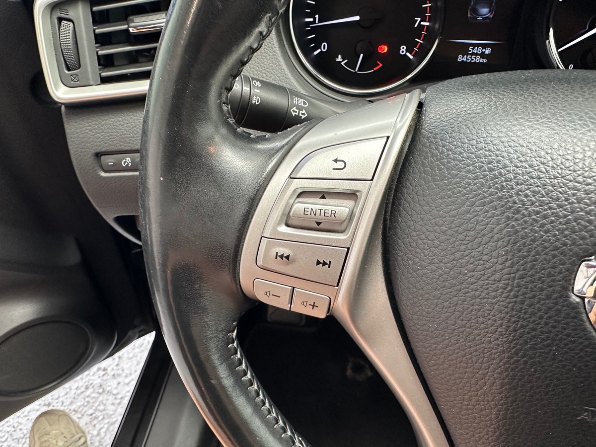 Nissan Qashqai II 1.2 DIG-T 115 ACENTA Entretien complet GARANTIE 12 MOIS