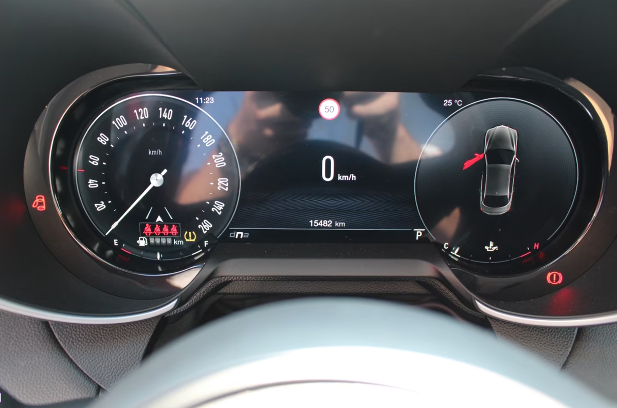 Alfa Romeo Giulia 2.0T 280ch Competizione Q4 AT8 Garantie Alfa Romeo 06/2027
