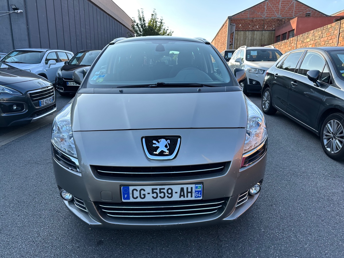 Peugeot 5008 1.6 HDI 112 CV 1er main 4XCBL