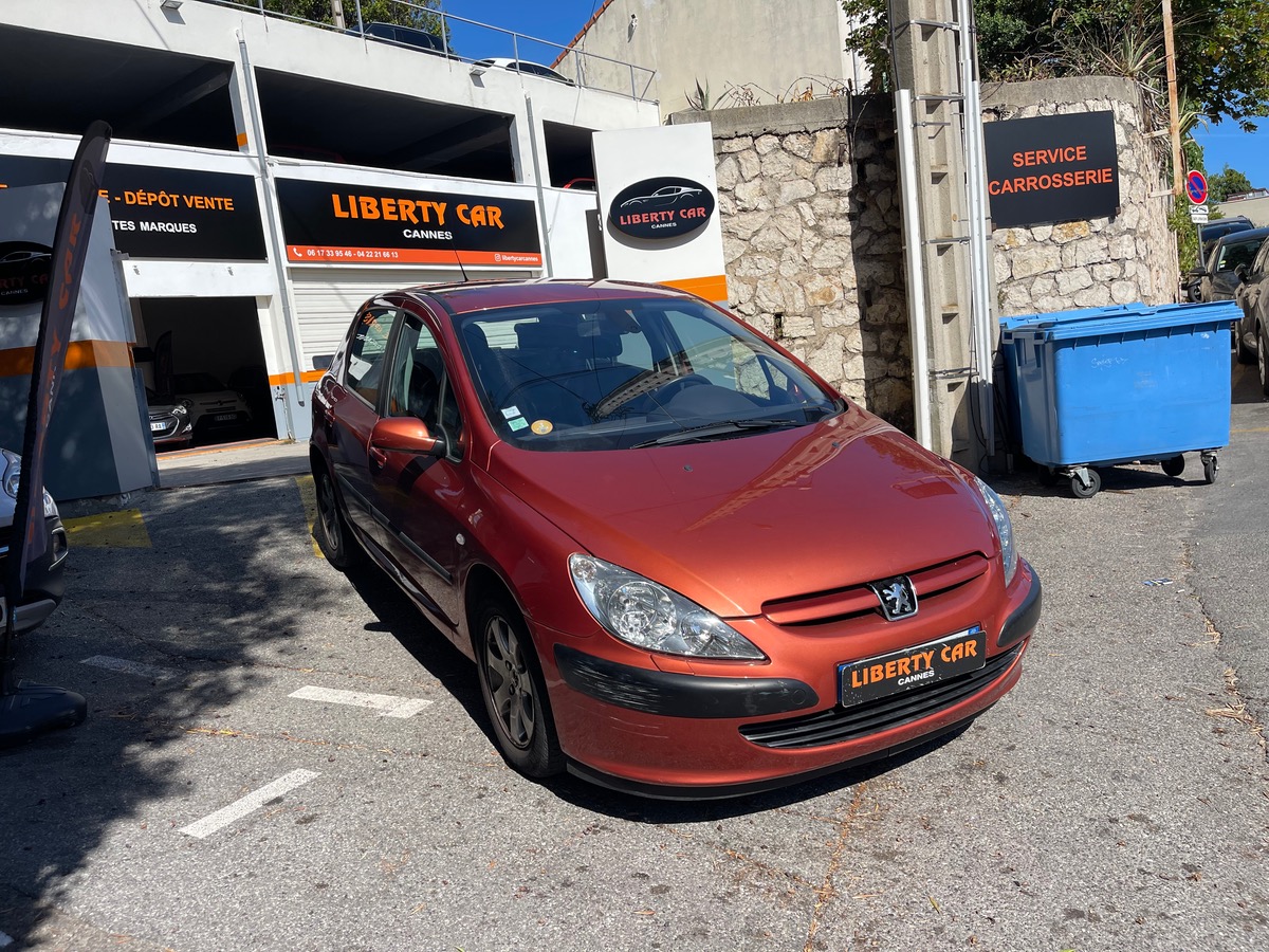 Peugeot 307 1.6 i 110 CV / KM REEL/ 5 Portes / Intérieur Cuir/  Clim/ Boîte auto