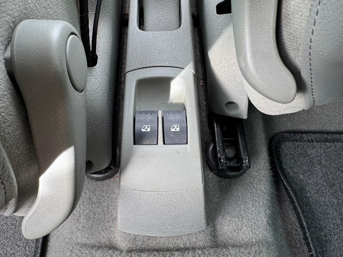 RENAULT Clio II 1.4  98CV Dynamique boite automatique - Garantie