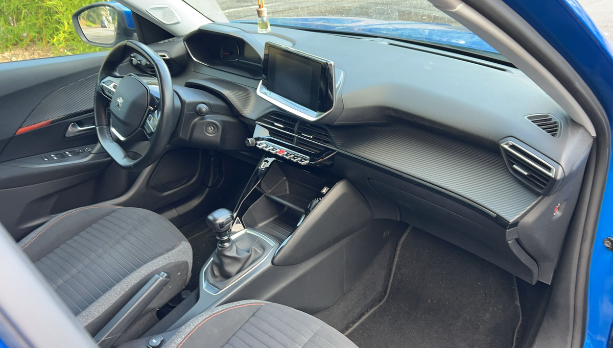 Peugeot 2008 1.2 Puretech S&S (100 ch)