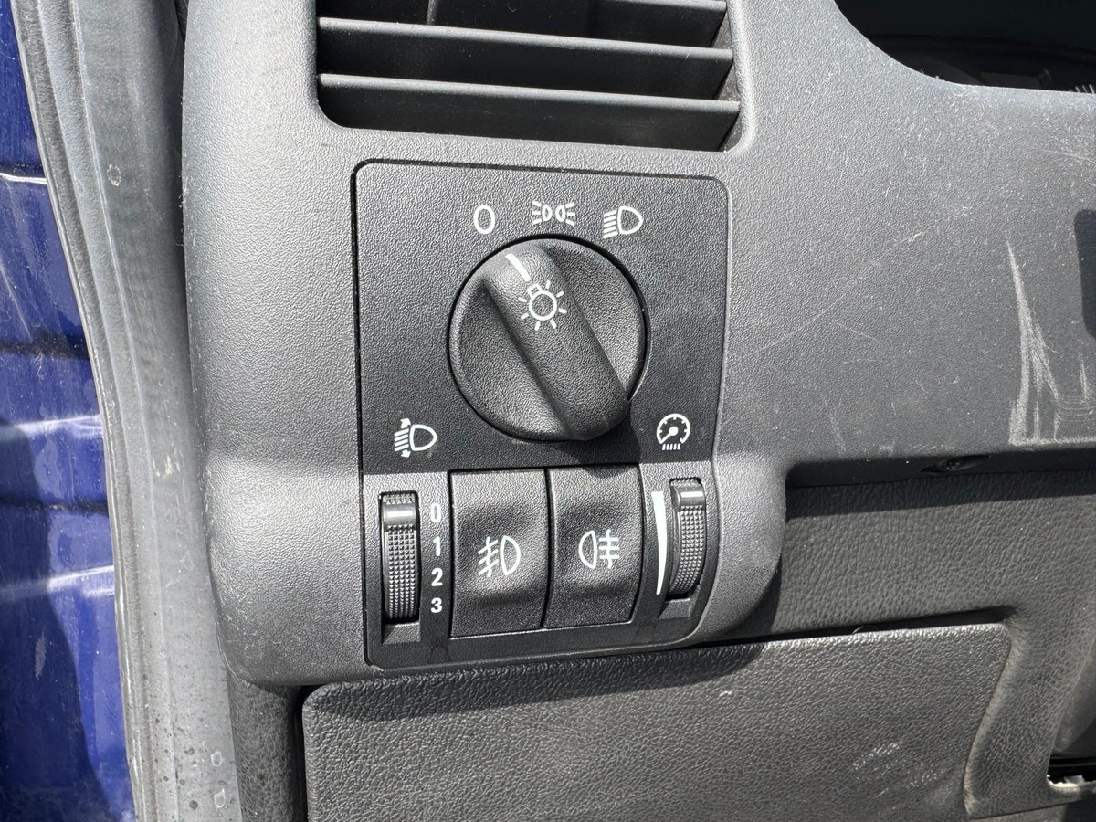 Opel Zafira 1.6 100- 7 places - Disneyland-Garantie