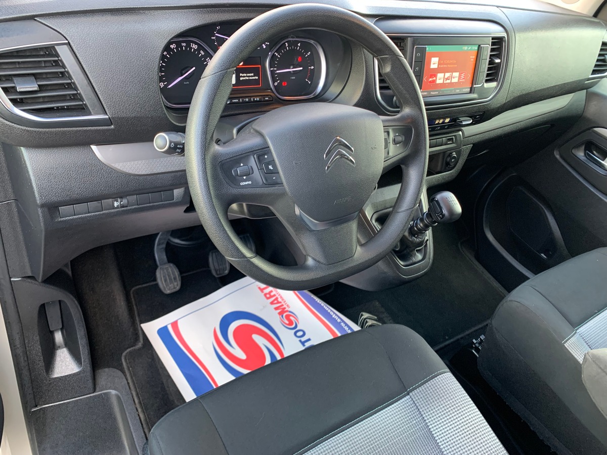 Citroën Spacetourer 120 ch | FEEL | 8 places | Attelage | Régulateur vitesse | Radar stationnement