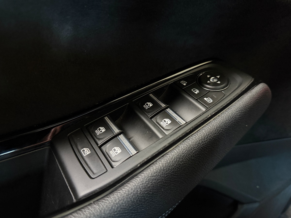 RENAULT Espace VI Esprit Alpine E-TECH 1.2 200 Hybrid 2WD Xtronic (7P)