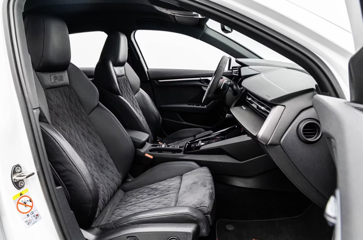 Audi RS3 Berline IV 2.5 TFSI 400ch quattro S tronic 7/Bang&Olufsen/Matrix