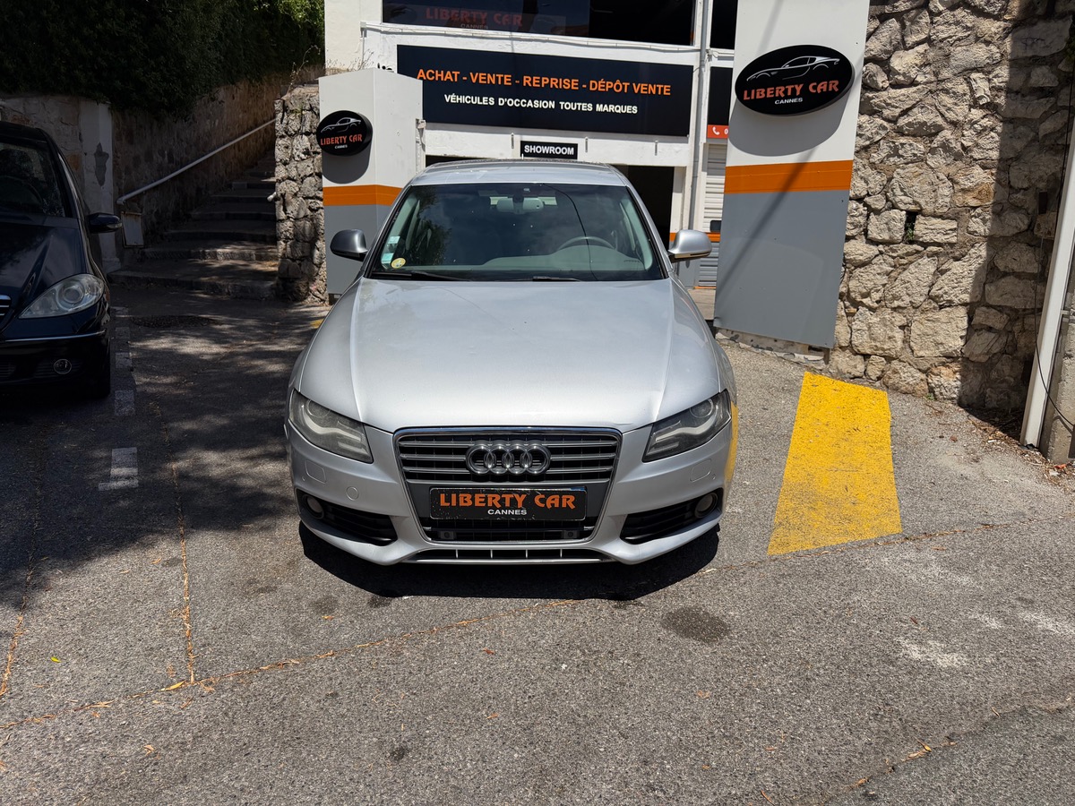 Audi A4 2.7 TDi V6 190 CV / Ambition Luxe / Boîte auto / Caméra / Km Réel