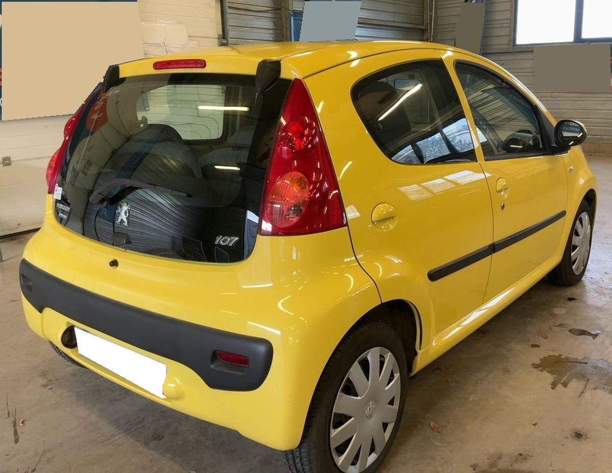 Peugeot 107 1.0i 12v 68 Boite Automatique