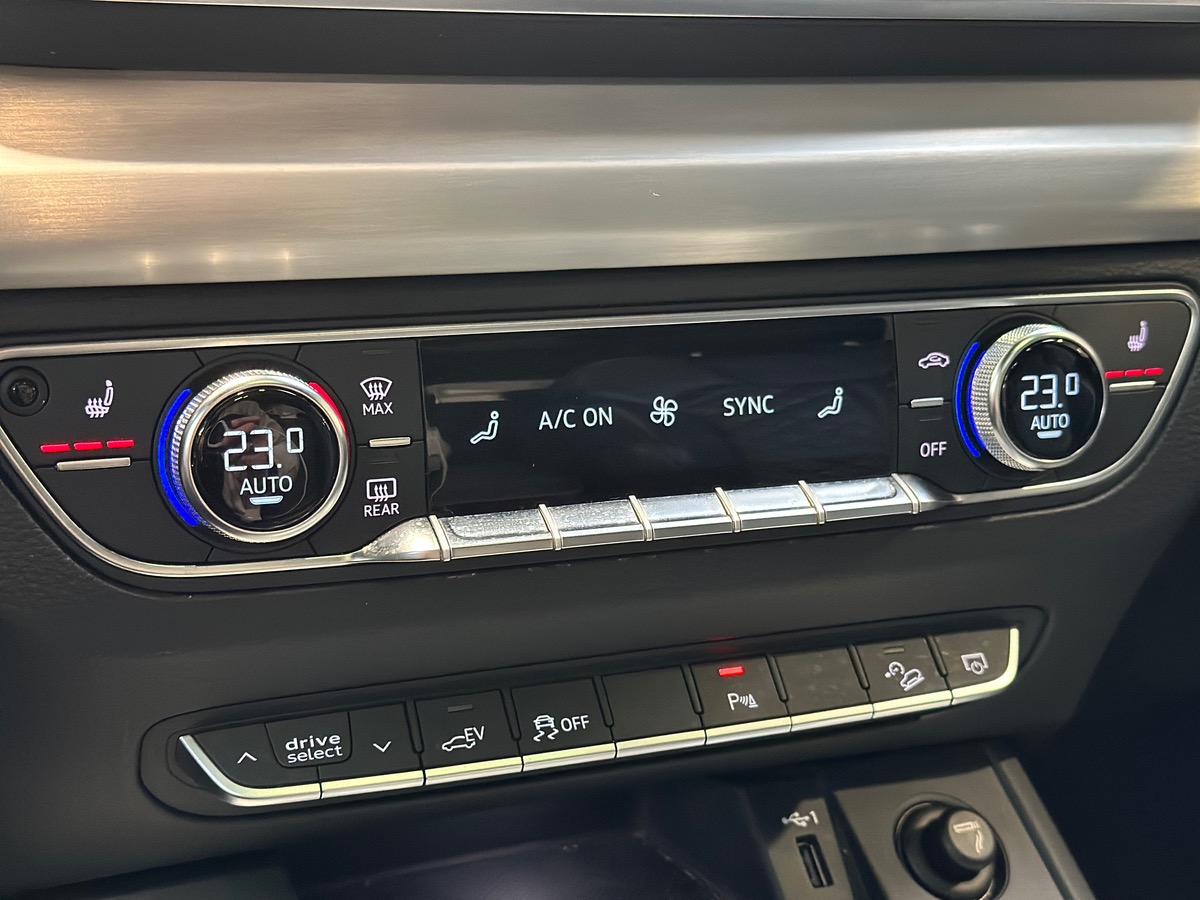 Audi Q5 55 TFSIe 367cv S-Line Quattro S-Tronic / BANG OLUFSEN / MATRIX / TOIT OUVRANT / 1ère Main FR