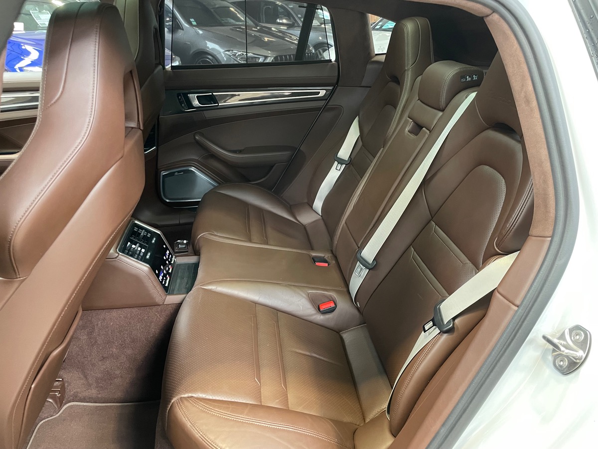 Porsche Panamera Spt Turismo TURBO S 680 FULL OPTIONS j