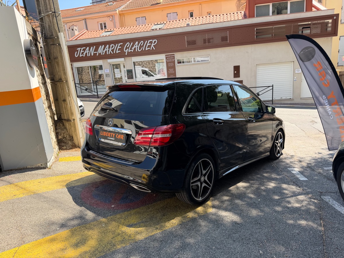 Mercedes Benz CLASSE B 200 1.6 i 156 CV / Pack AMG Fascination / Phase 2 /Toit Ouvrant / 1 er Main