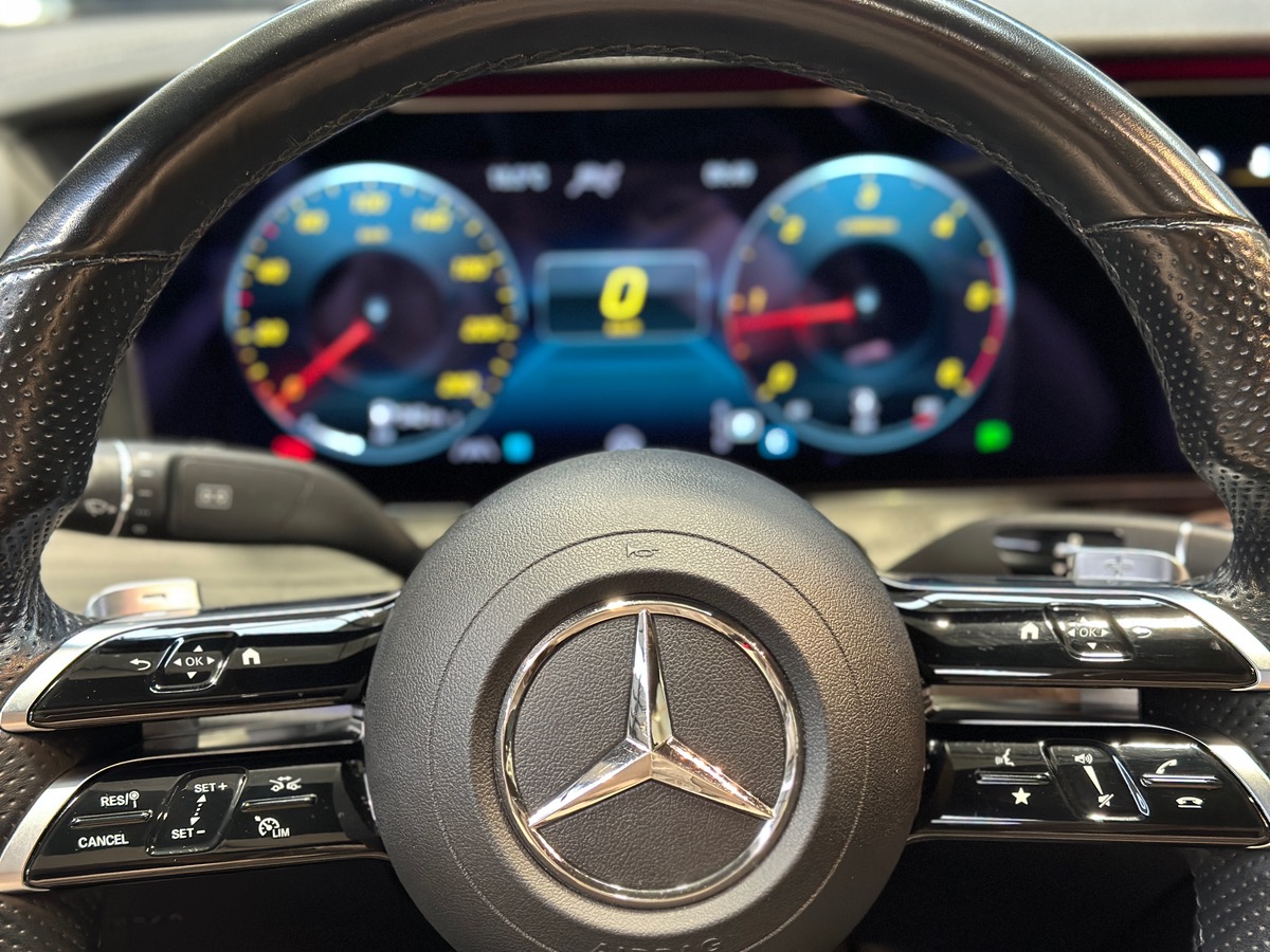 Mercedes-Benz Classe E Coupé 220 D 194 cv AMG LINE 9G-TRONIC