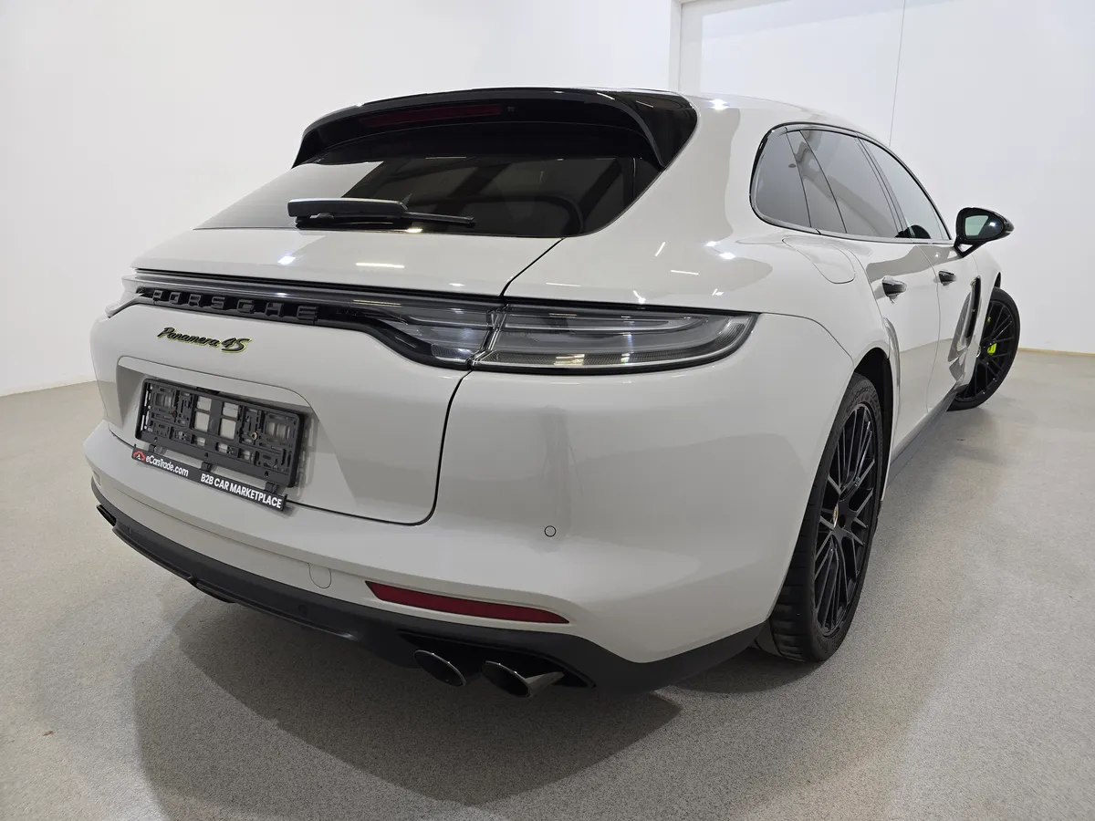 Porsche Panamera 4 S E HYBRID SPORT TURISMO