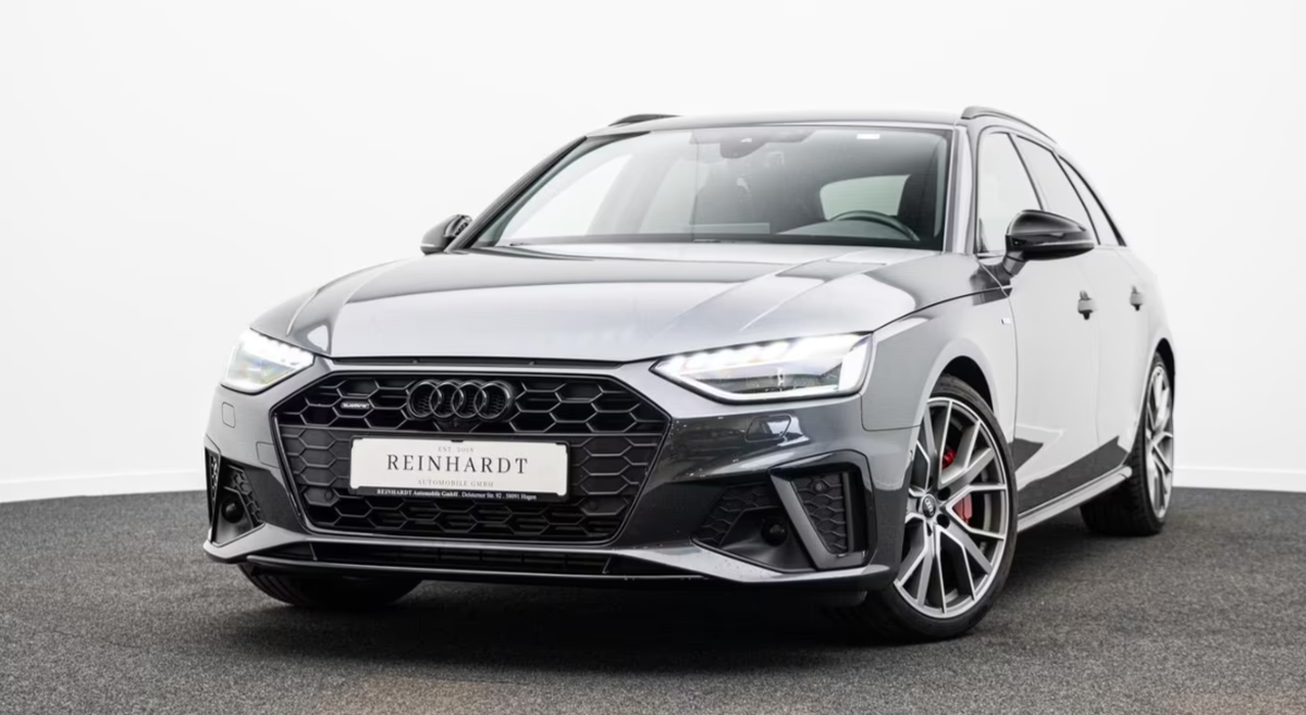 Audi A4 Avant V 45 TFSI 265ch S line quattro S tronic 7 Bang&Olufsen Pack compétition Caméra 360