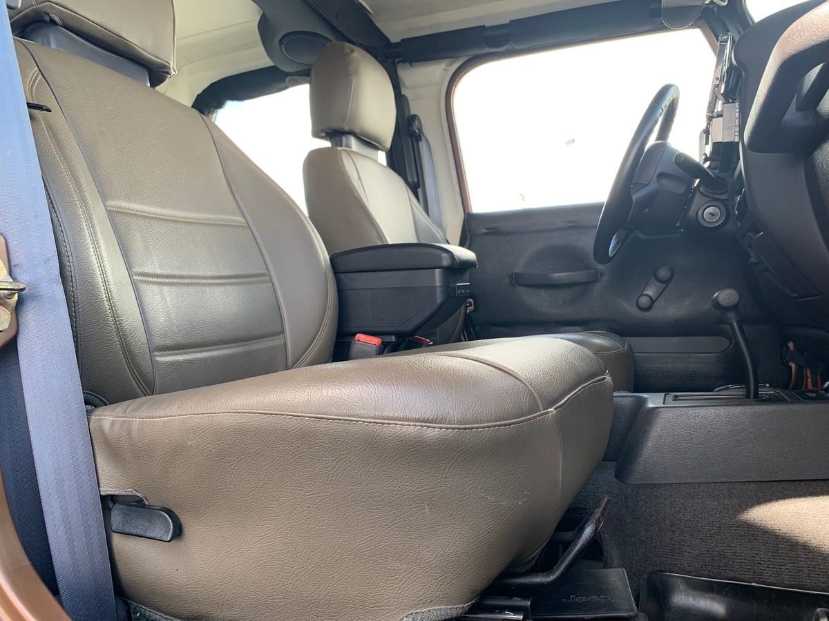 Jeep Wrangler 4WD | 177 ch | Reprogammation éthanol | Boite auto | Climatisation | Marchepieds