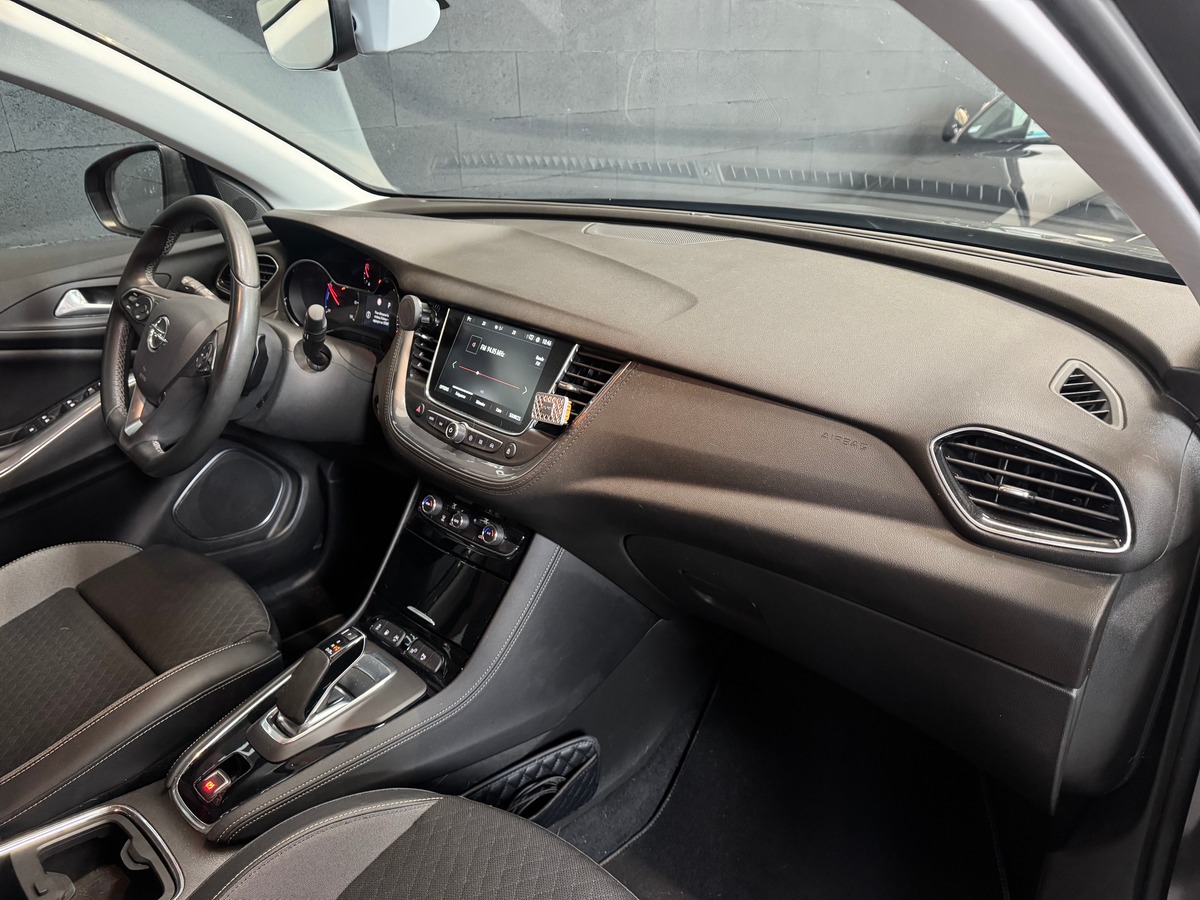 Opel Grandland X 1.6 HYBRID 225 ELITE