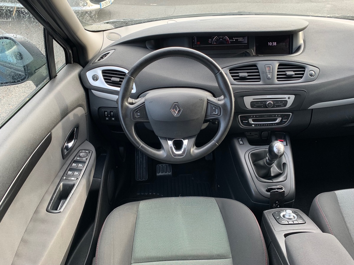 RENAULT Megane Scenic 130 ch | GRAND SCENIC | 7 Places | Business