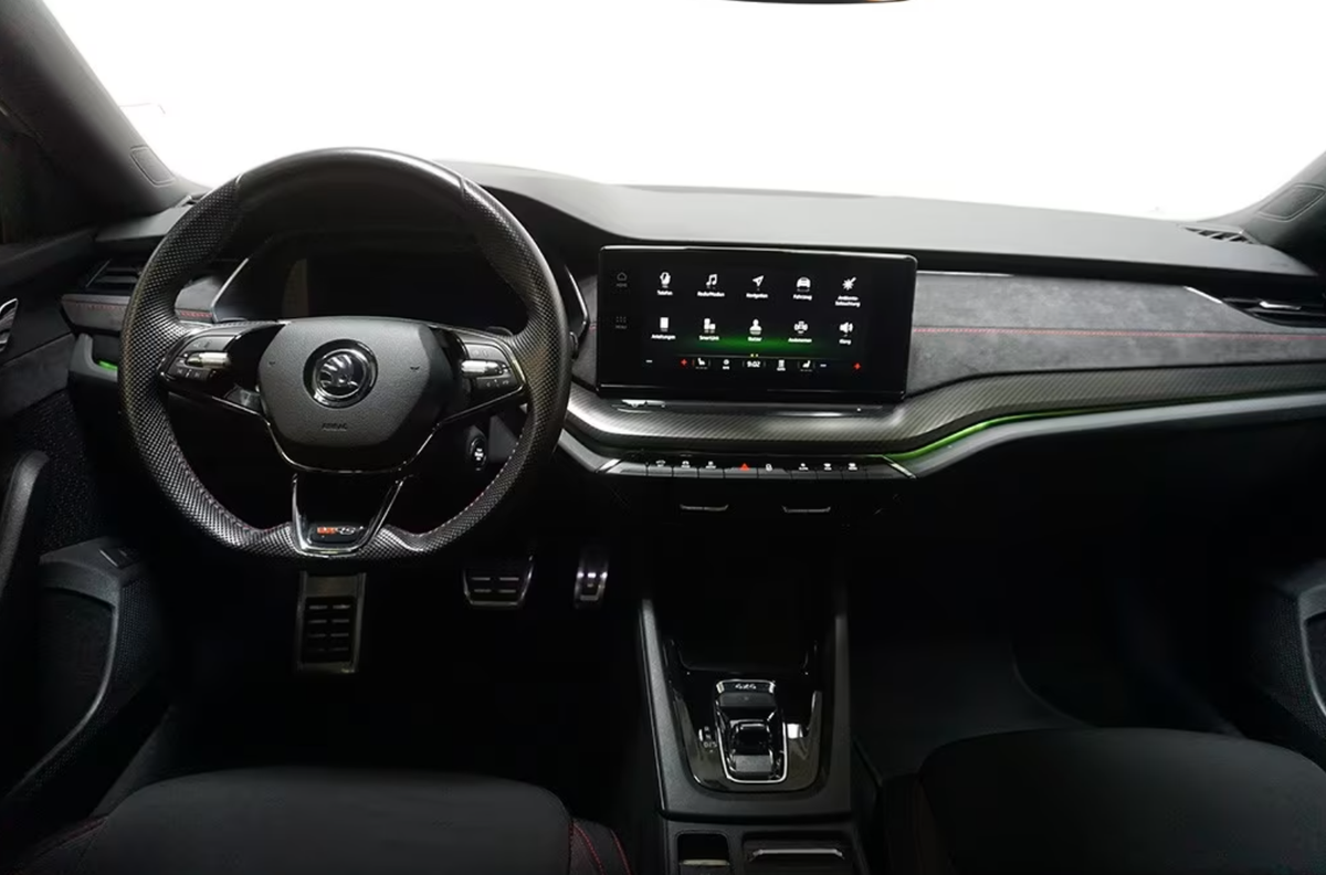 Skoda Octavia Combi IV 2.0 TDI 200ch RS 4x4 DSG7/Attelage/Caméra/Aff tête haute