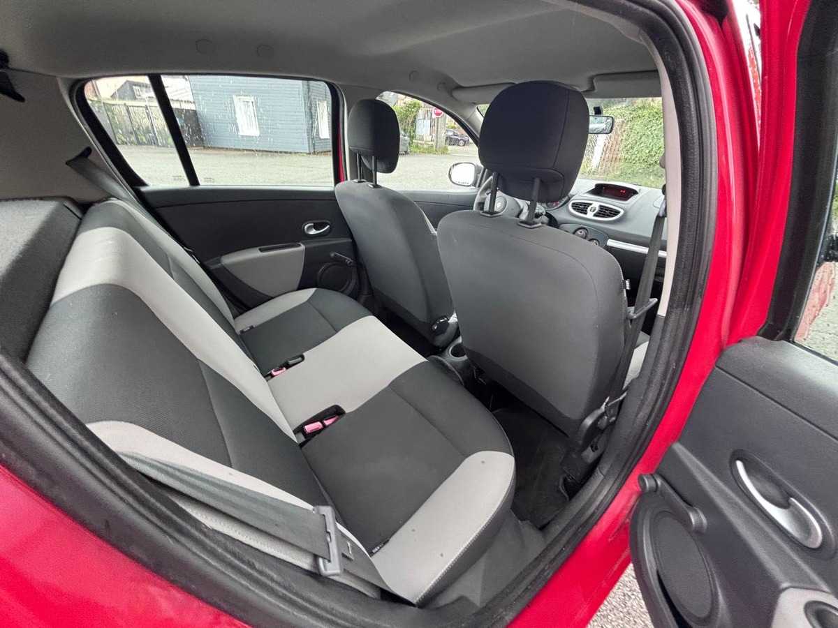 RENAULT Clio III 1.2 75cv - Première main - Garantie